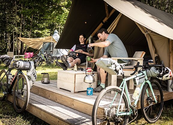 Radurlaub auf dem Campingplatz