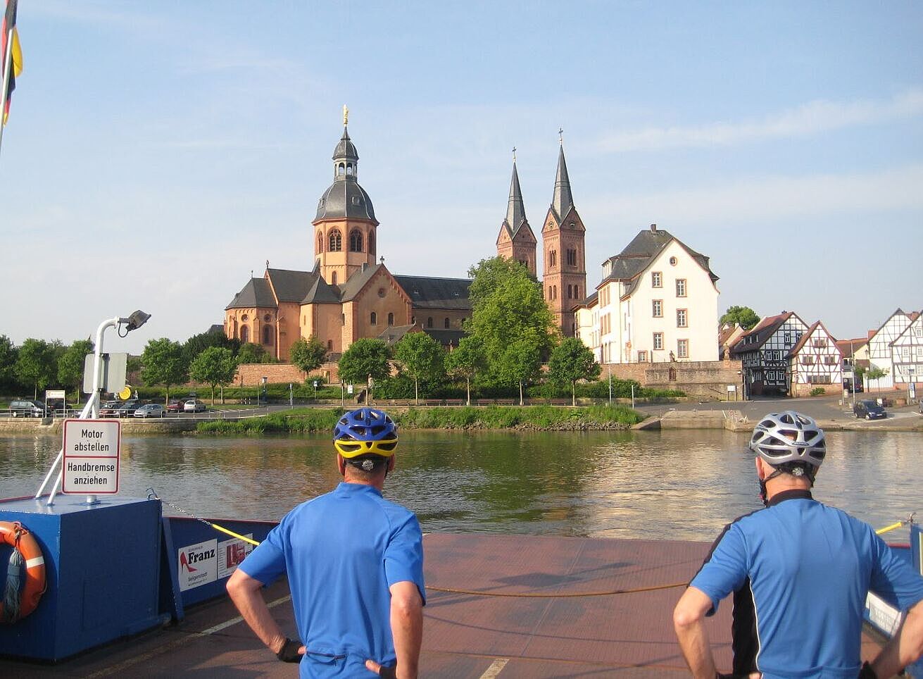 Mainfähre bei Seligenstadt