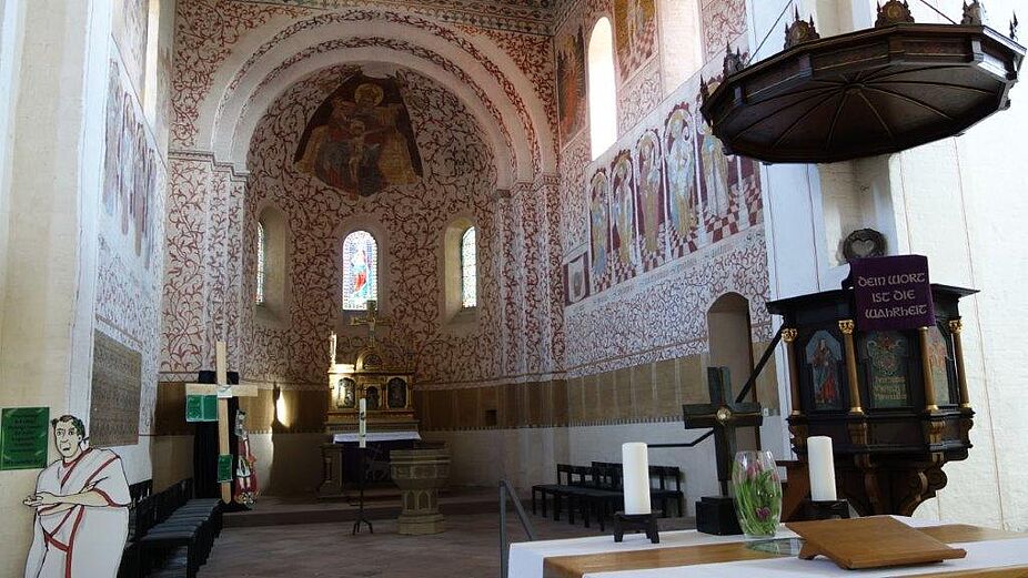 Innenansicht St. Osdag