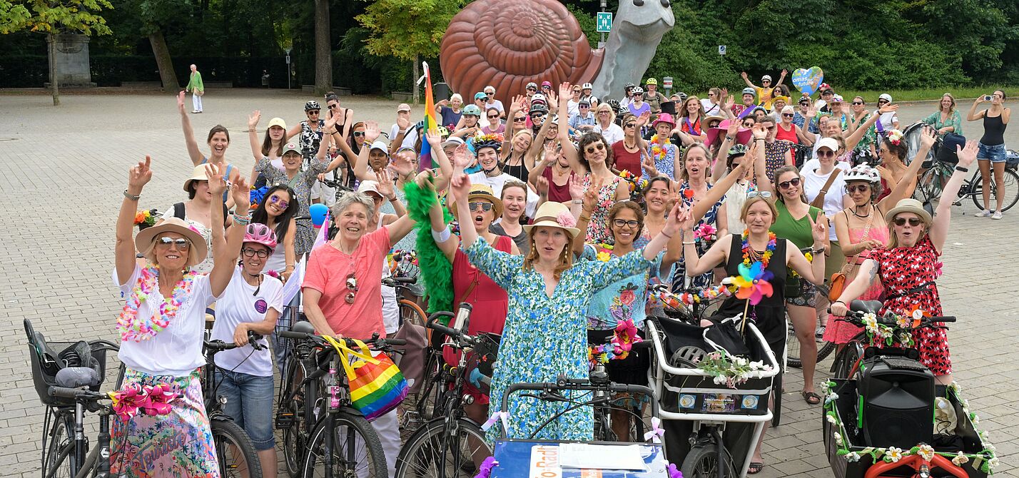 Fancy Woman Bike Ride in München 2025