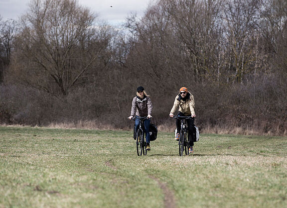 Entspannter fahren mit Fahrradkarte im Gepäck.